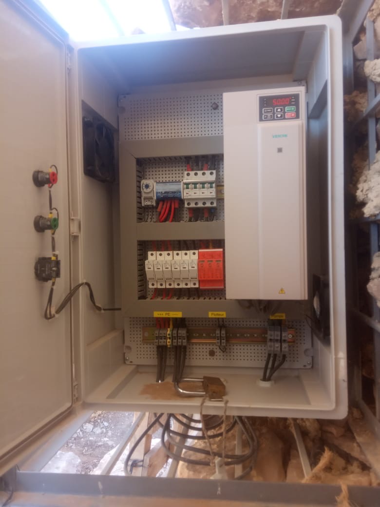 onduleur de panneau solaire